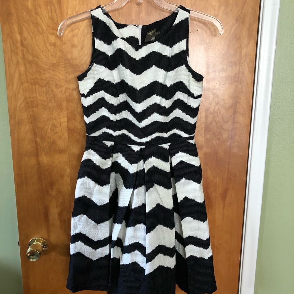 Women’s Cocktail Dress Size 2